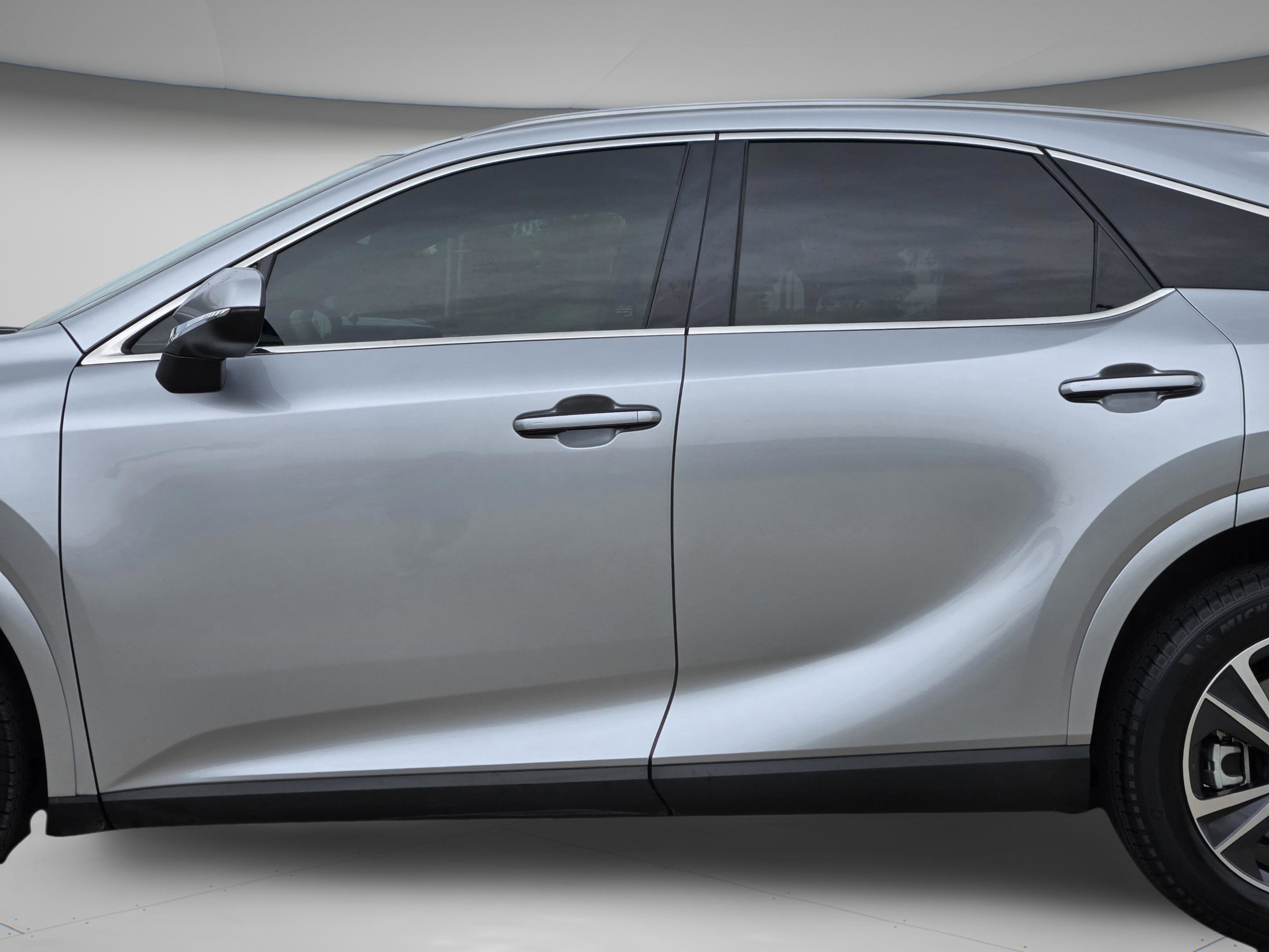 Used 2023 Lexus RX 350 Premium w/ Cold Area Package image 14