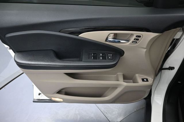 Used 2018 Honda Ridgeline RTL-E image 24