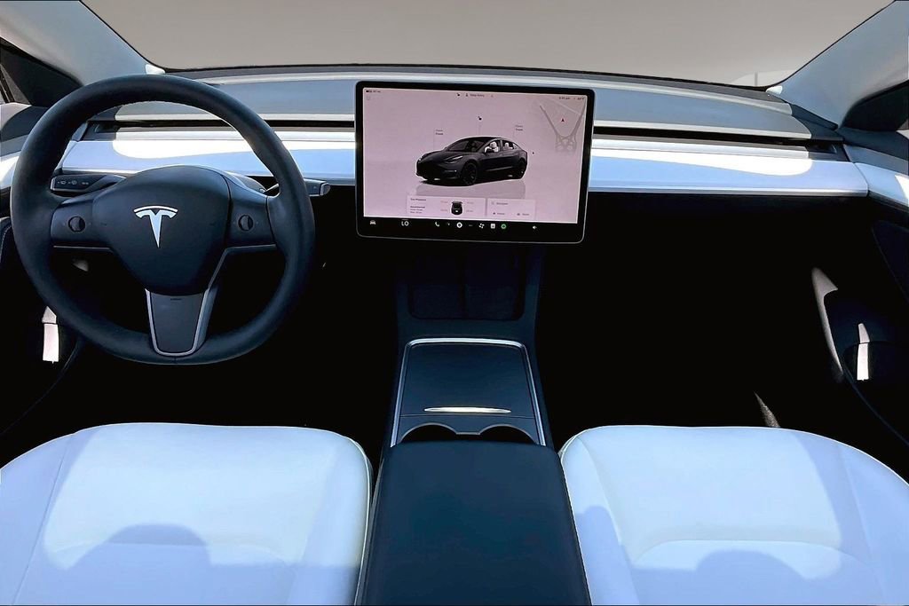 Used 2022 Tesla Model 3 Long Range AWD/4WD image 14