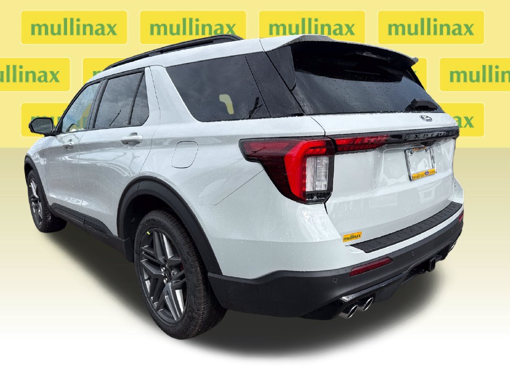 New 2027 Ford Explorer ST AWD/4WD image 4