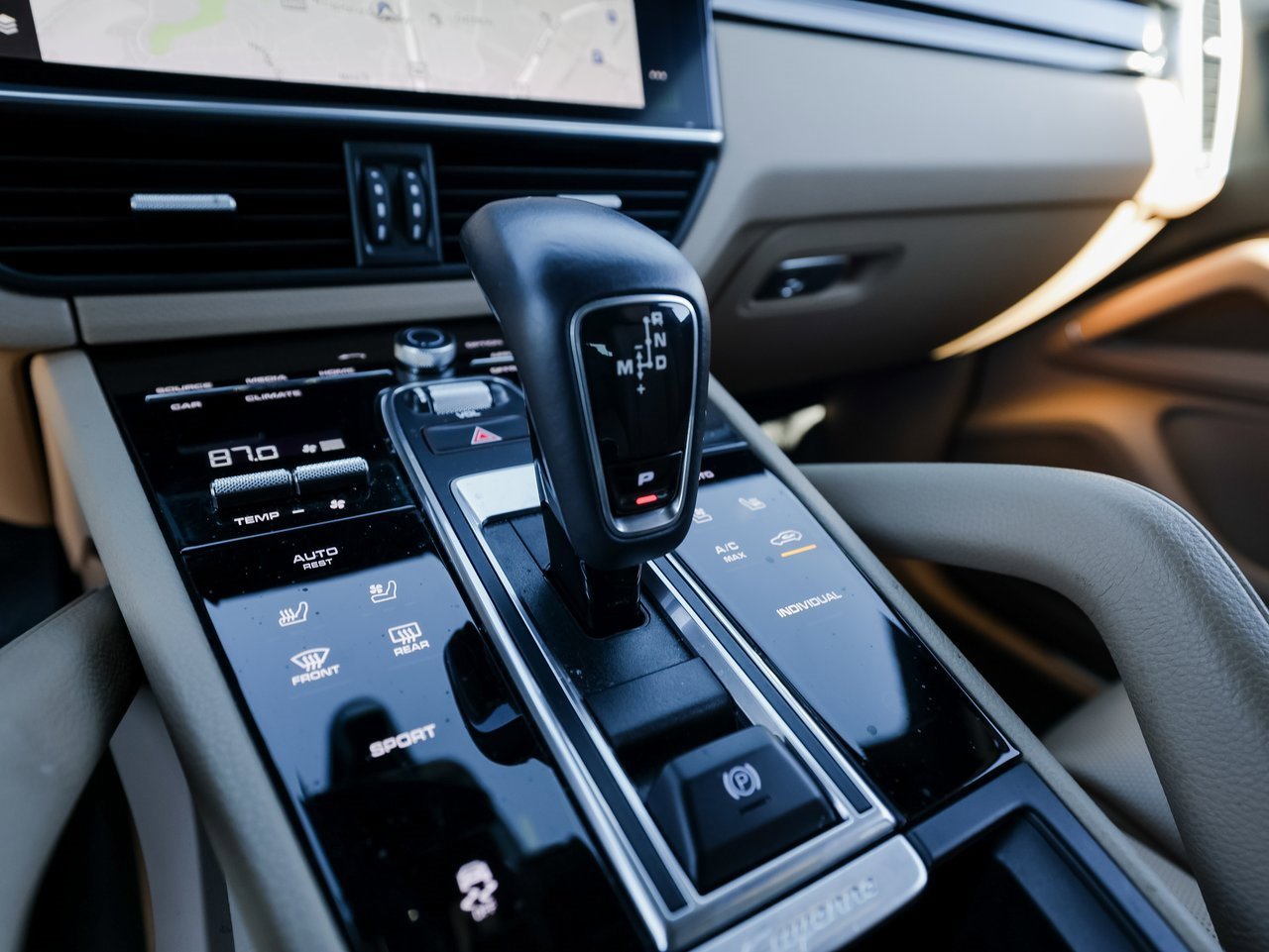 Certified 2022 Porsche Cayenne image 20