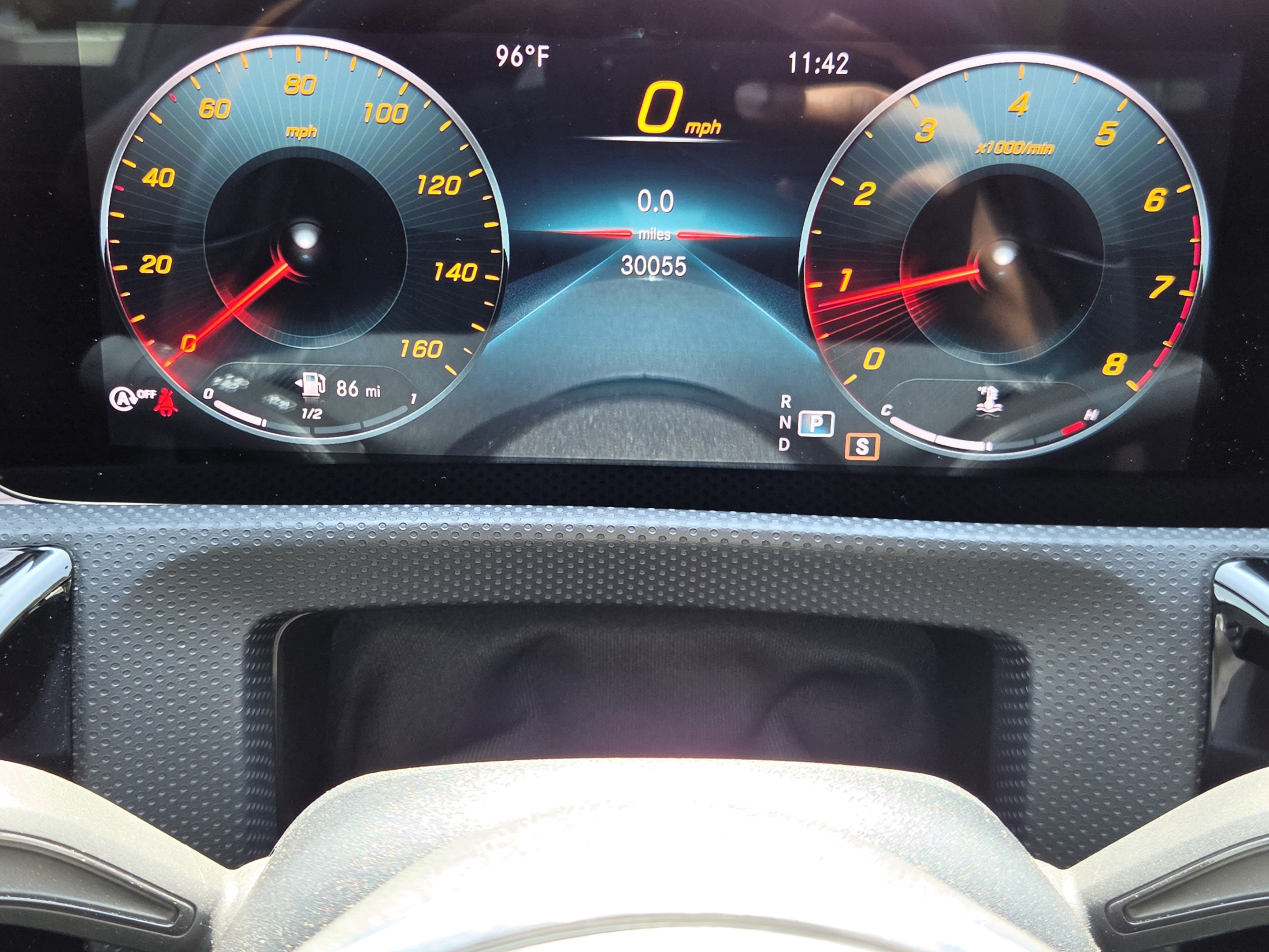 Used 2021 Mercedes-Benz CLA 250 image 26