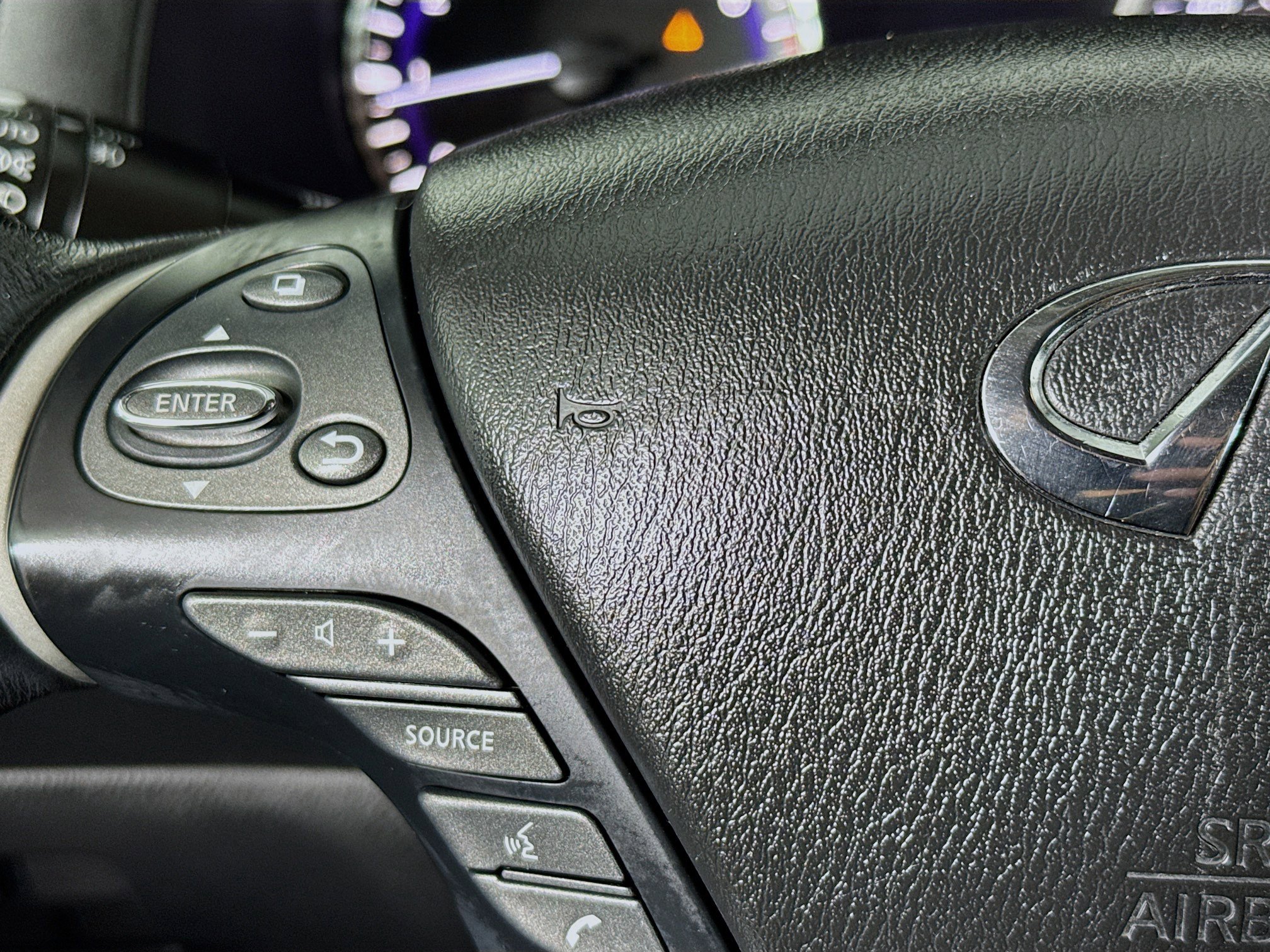 Used 2018 INFINITI QX60 Luxe image 8