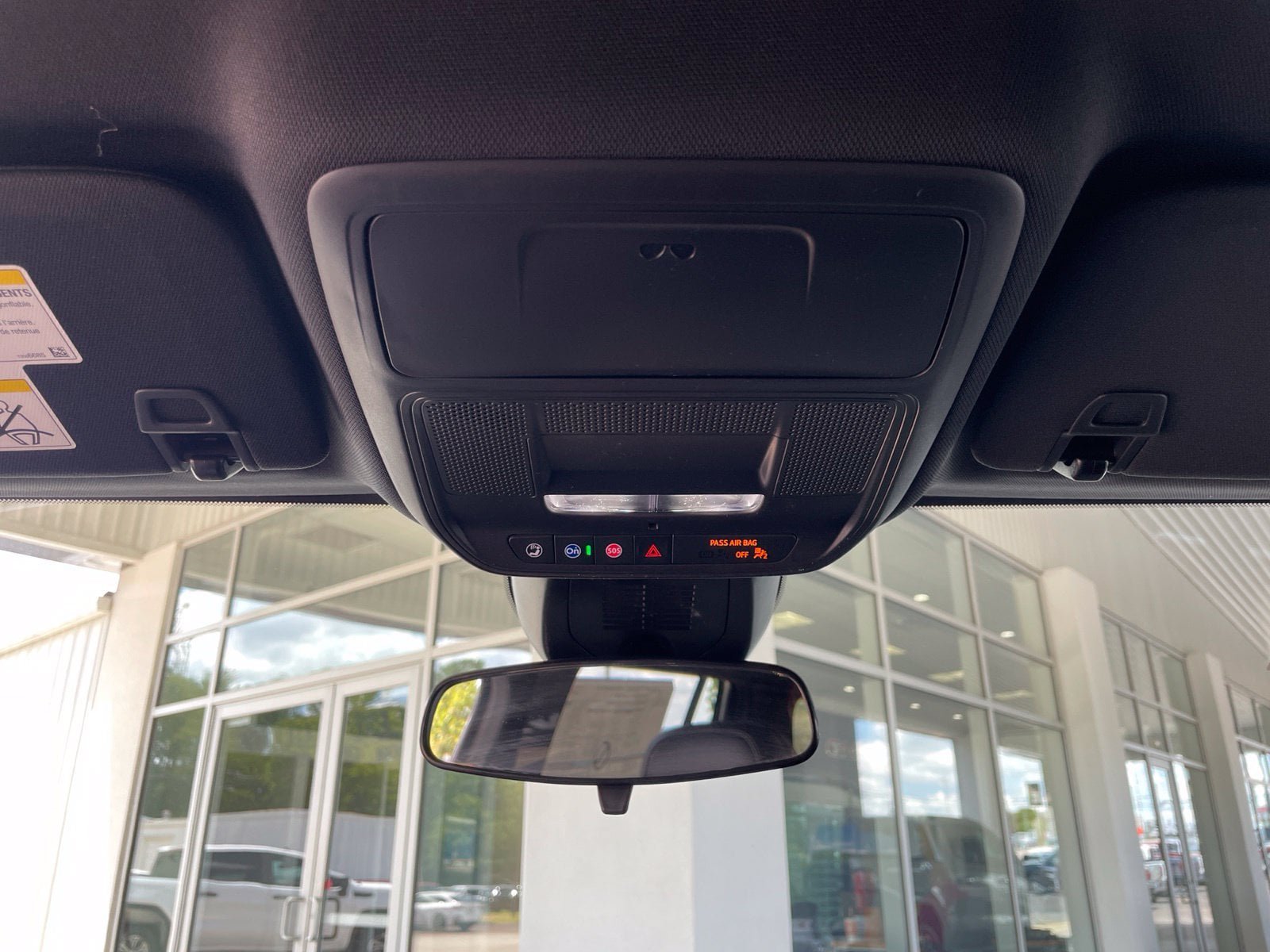 New 2027 GMC Terrain Elevation w/ Elevation Premium Package FWD image 25
