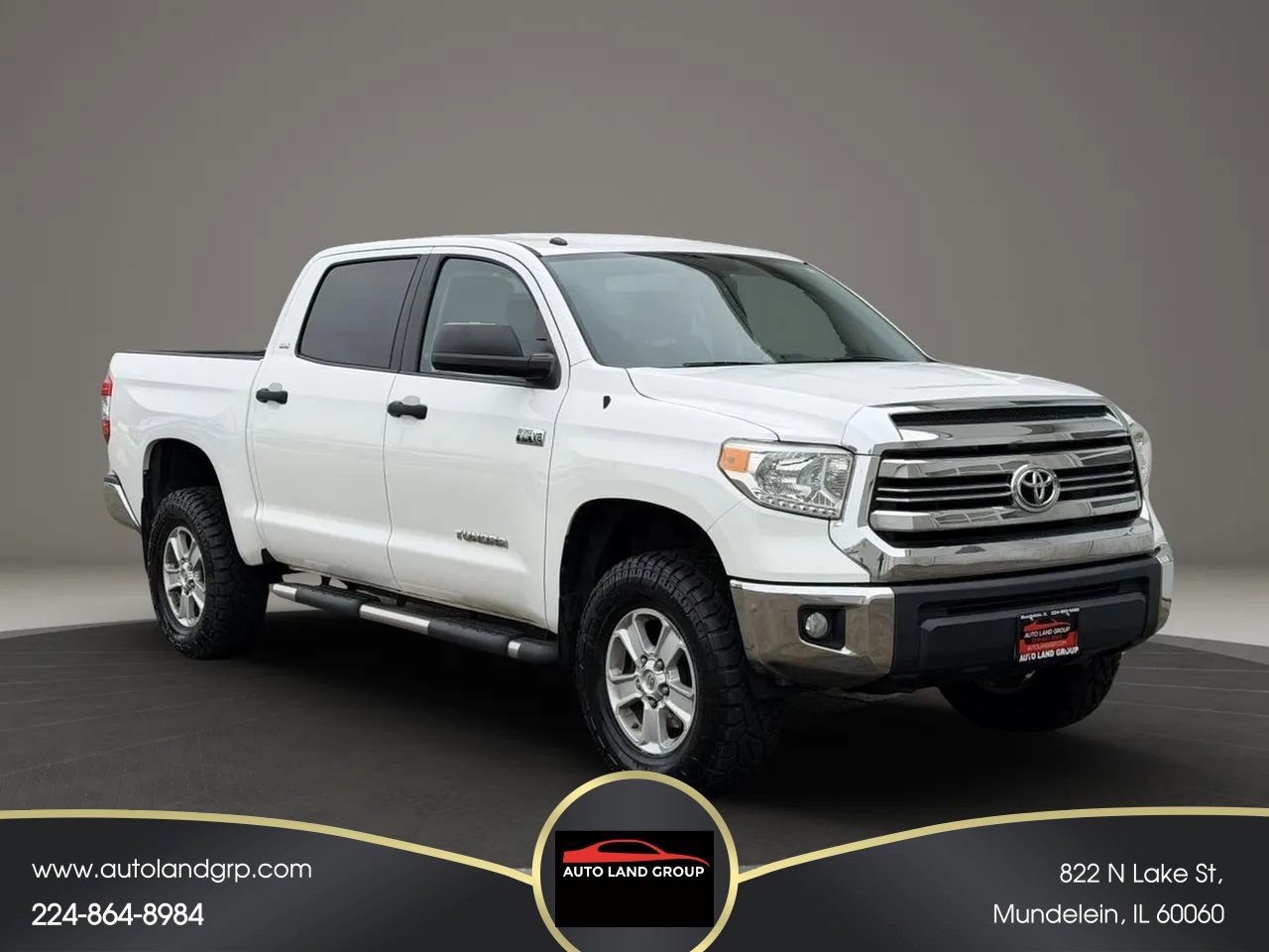 Used 2015 Toyota Tundra SR5 w/ SR5 Upgrade Package image 1