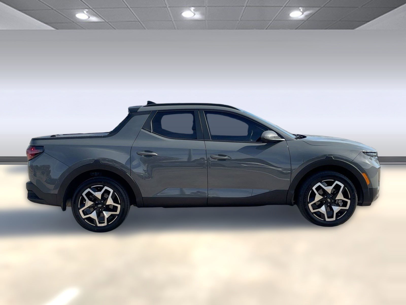 Used 2023 Hyundai Santa Cruz Limited w/ Cargo Package image 8