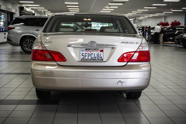 Used 2004 Toyota Avalon XL w/ Luxury Pkg FWD image 7