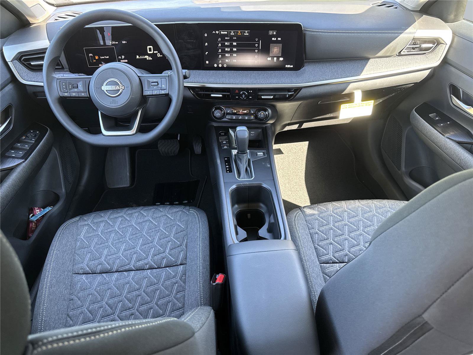 New 2026 Nissan Kicks SV w/ SV Premium Package FWD image 13