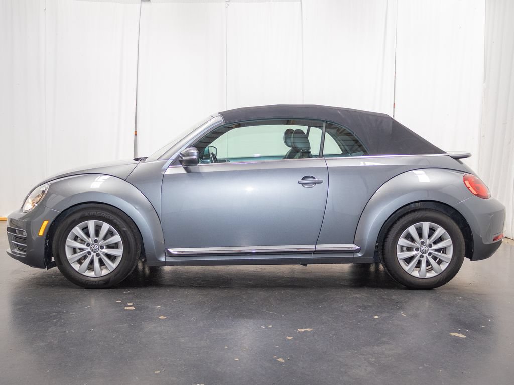 Used 2018 Volkswagen Beetle 2.0T S FWD image 5