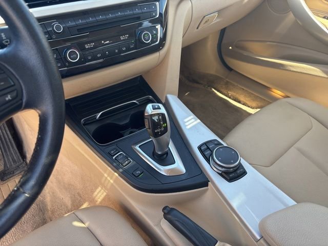 Used 2016 BMW 320i xDrive Sedan AWD/4WD image 13