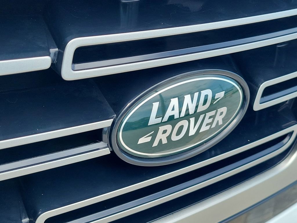 New 2026 Land Rover Range Rover Long Wheelbase SE AWD/4WD image 10