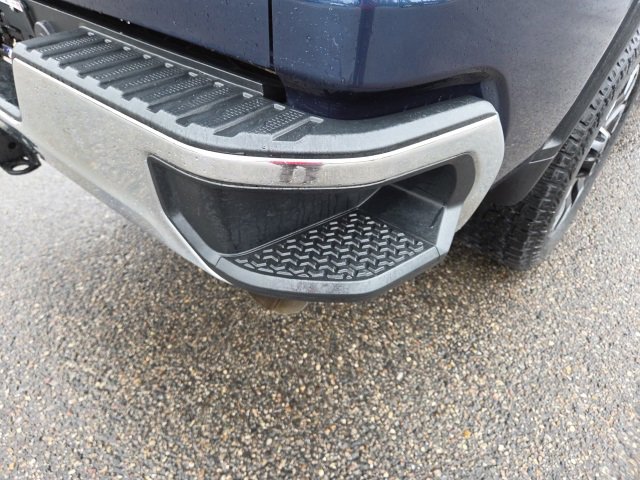 Used 2020 Chevrolet Silverado 2500 LT w/ Convenience Package image 26