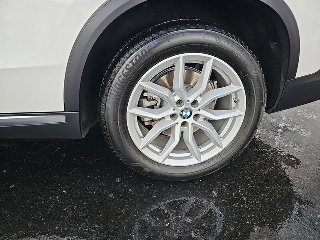 Used 2023 BMW X5 xDrive40i w/ Climate Comfort Package image 34