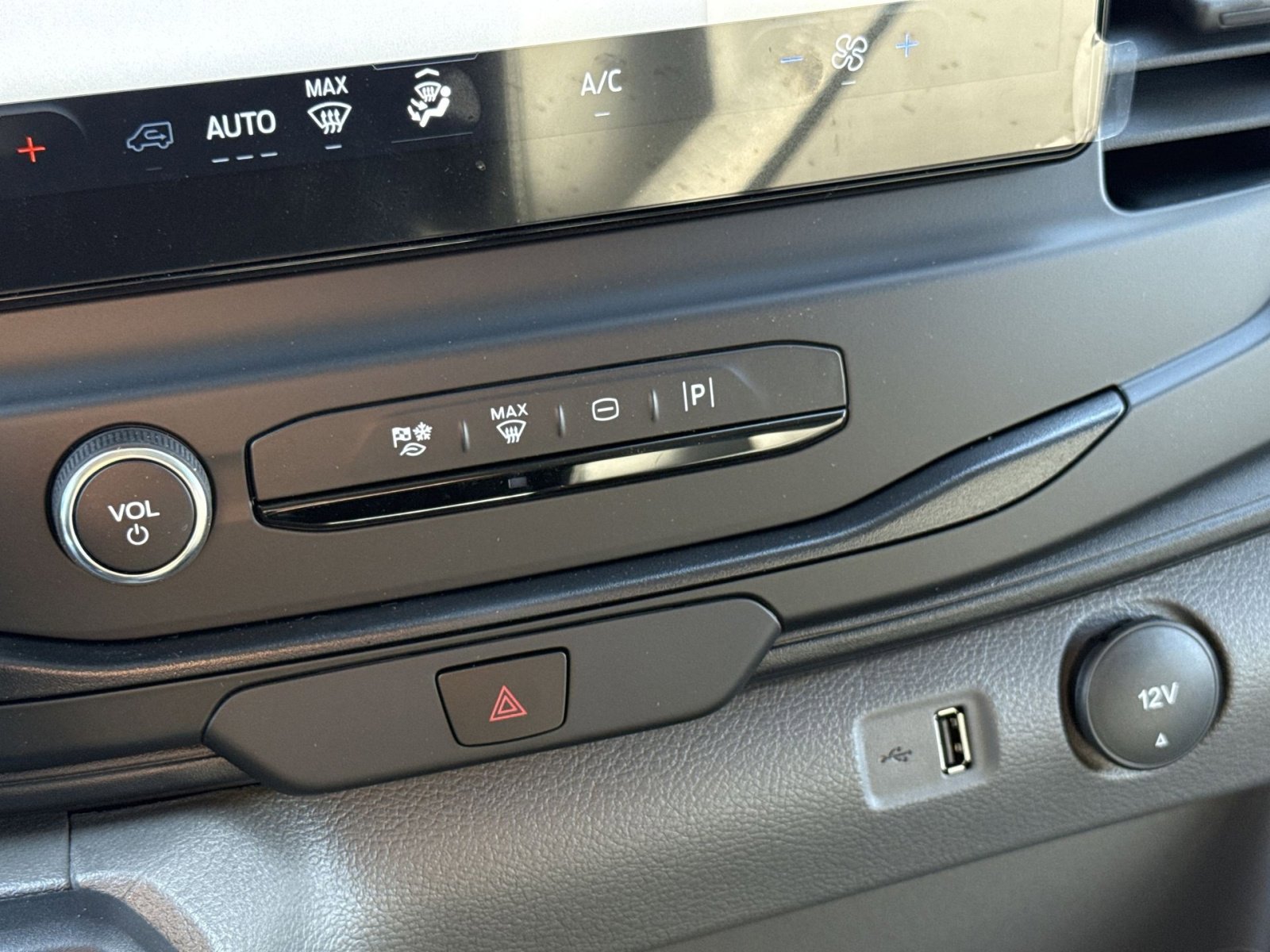 New 2026 Ford Transit 250 Base w/ Load Area Protection Package image 27