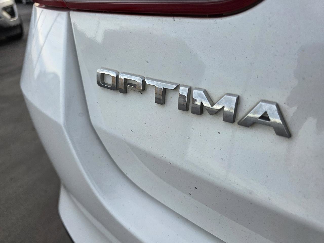 Used 2016 Kia Optima SX w/ Launch Edition Package image 8