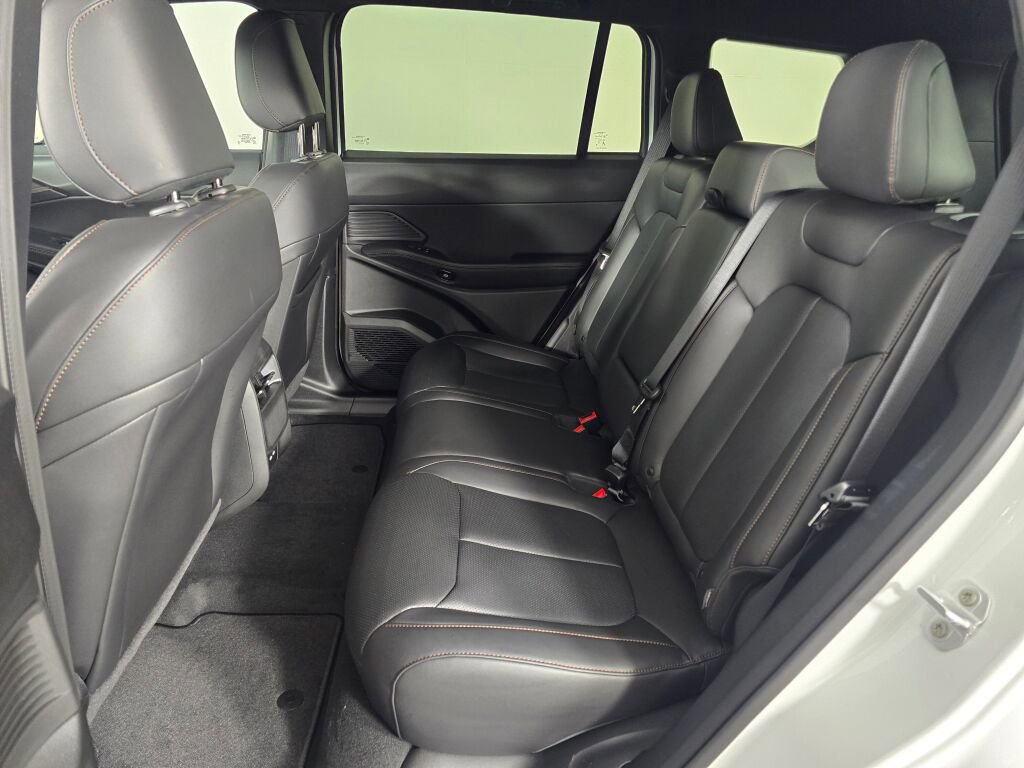 New 2026 Jeep Cherokee Limited image 30