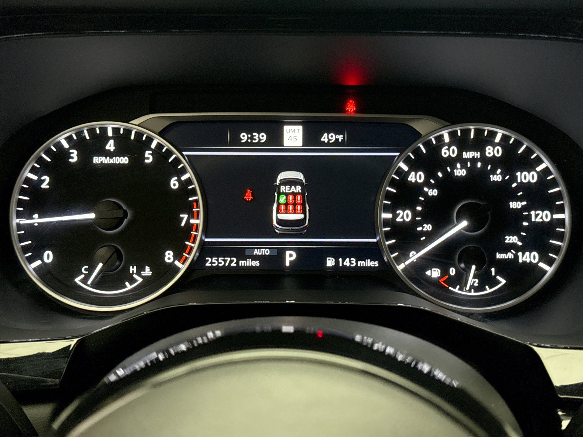 Used 2023 Nissan Pathfinder SL image 14