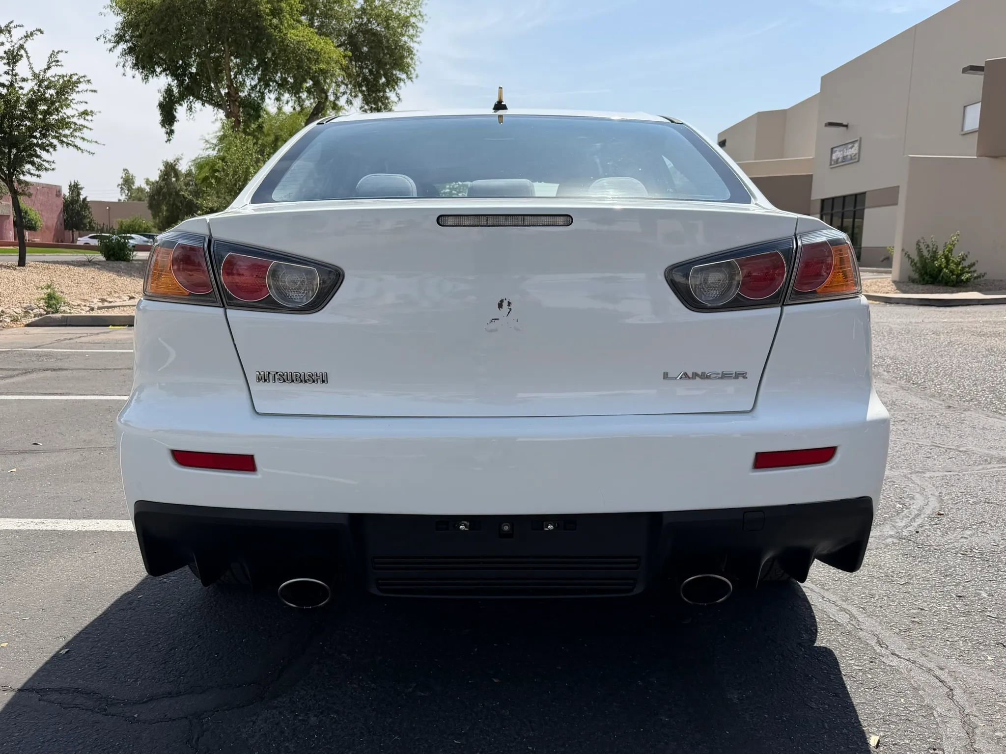 Used 2011 Mitsubishi Lancer Evolution GSR image 8