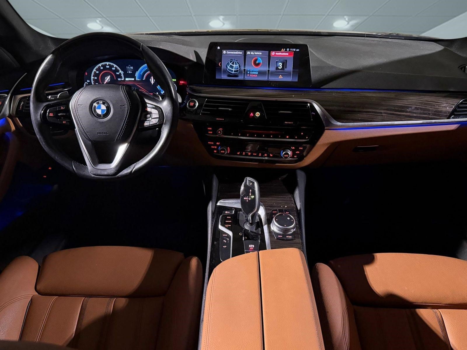 Used 2019 BMW 530e xDrive w/ Executive Package AWD/4WD image 13
