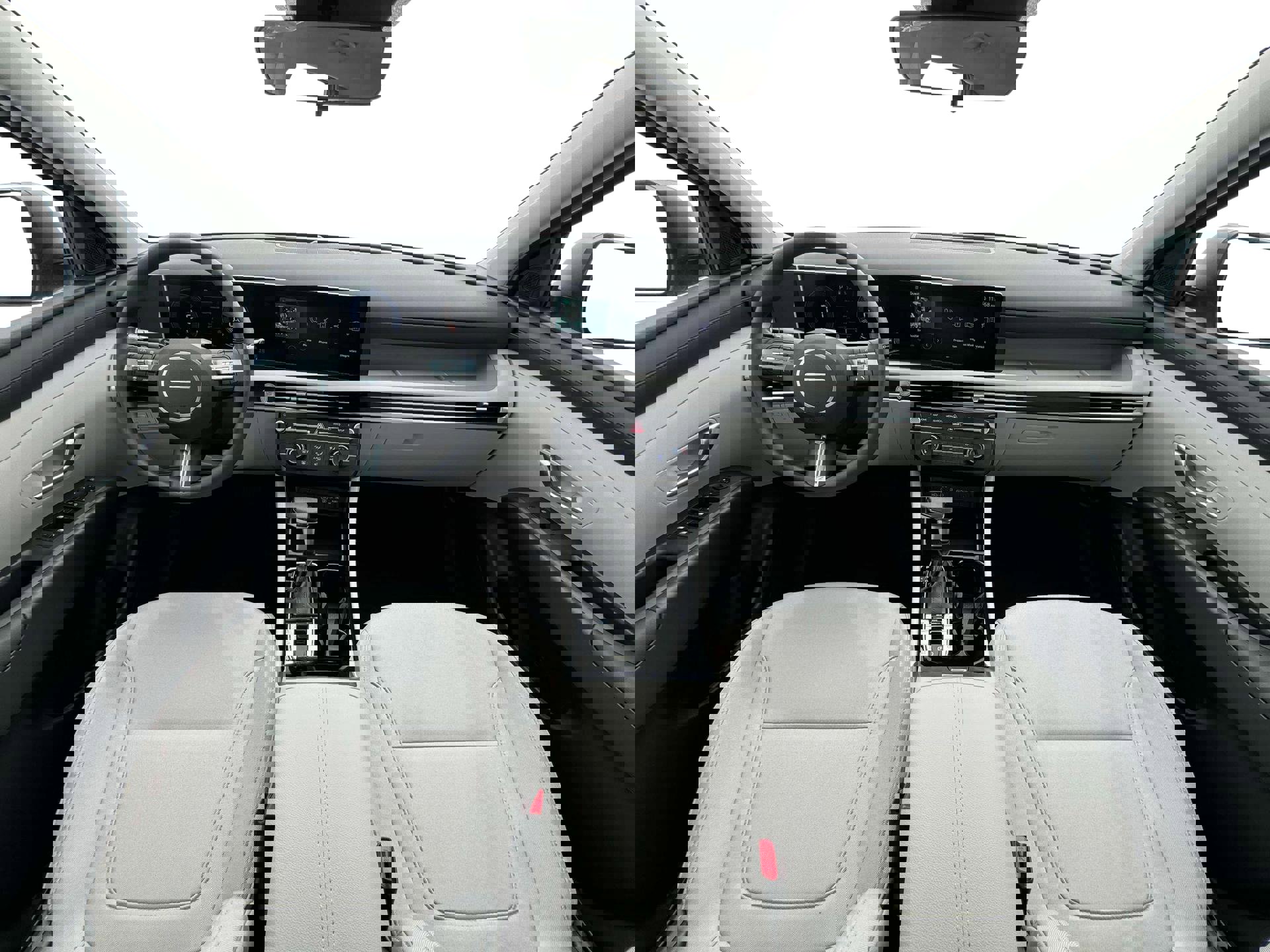 New 2025 Hyundai Tucson SE image 13