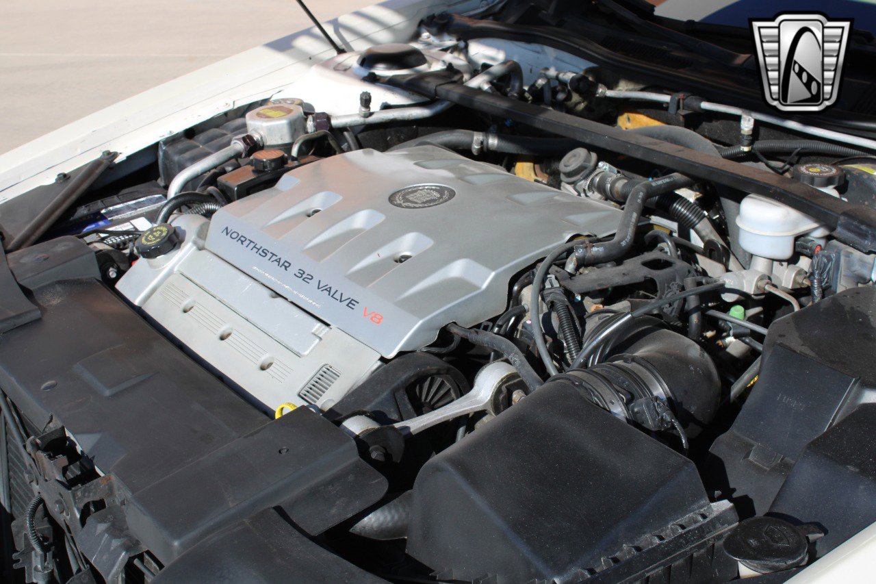 Used 2002 Cadillac Eldorado Touring w/ Preffered Equipment Group image 25