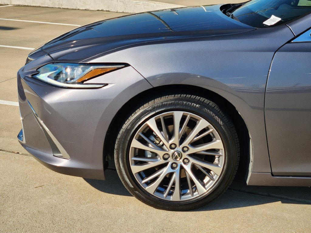 Used 2019 Lexus ES 350 w/ Premium Package FWD image 8