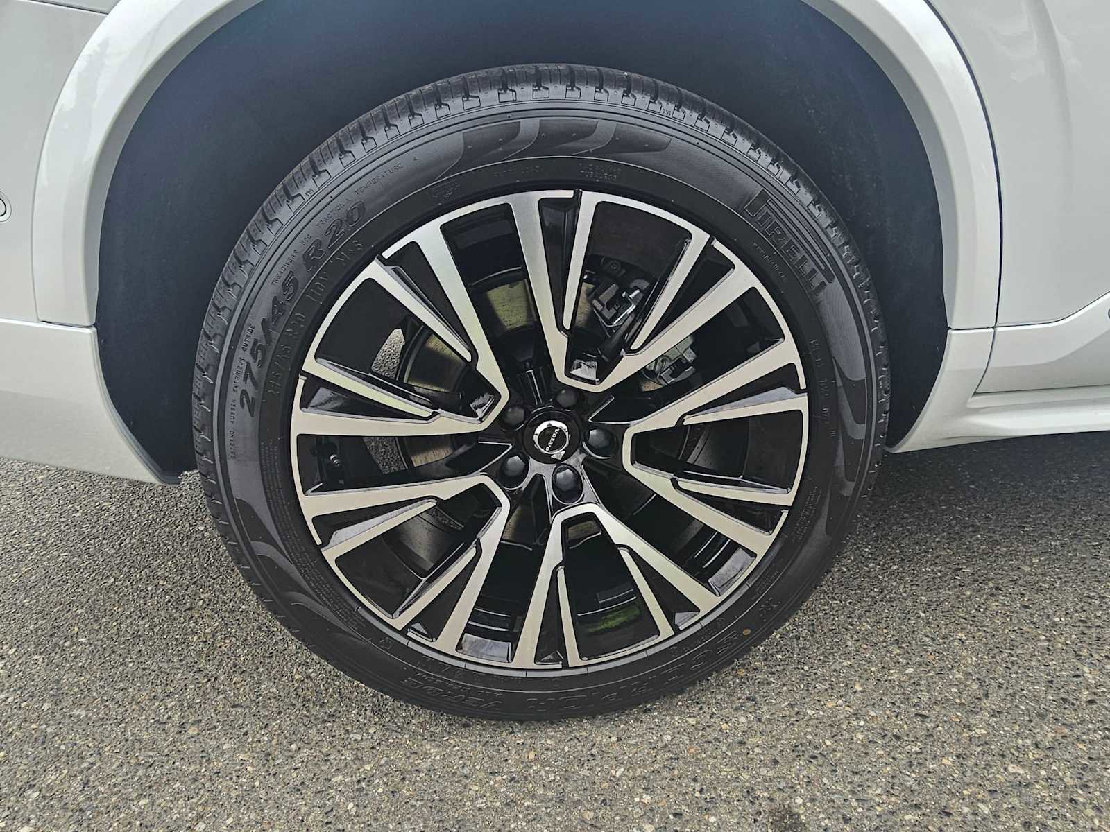 Used 2025 Volvo XC90 T8 Plus w/ Protection Package Premier image 12