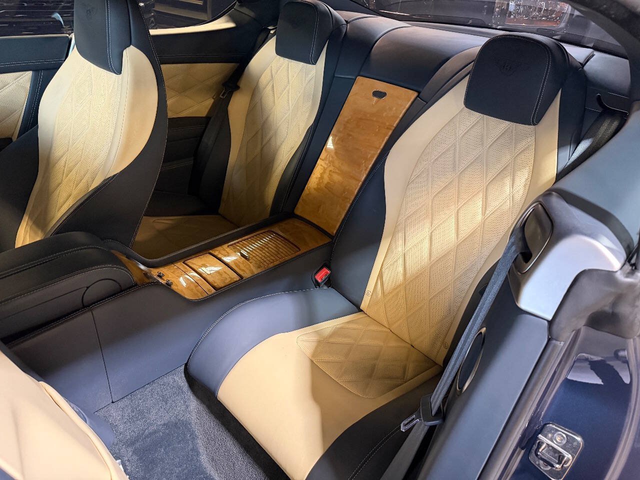 Used 2015 Bentley Continental GT V8 S AWD/4WD image 9