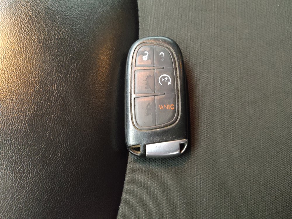 Used 2020 Jeep Cherokee Latitude Plus w/ Cold Weather Group image 32