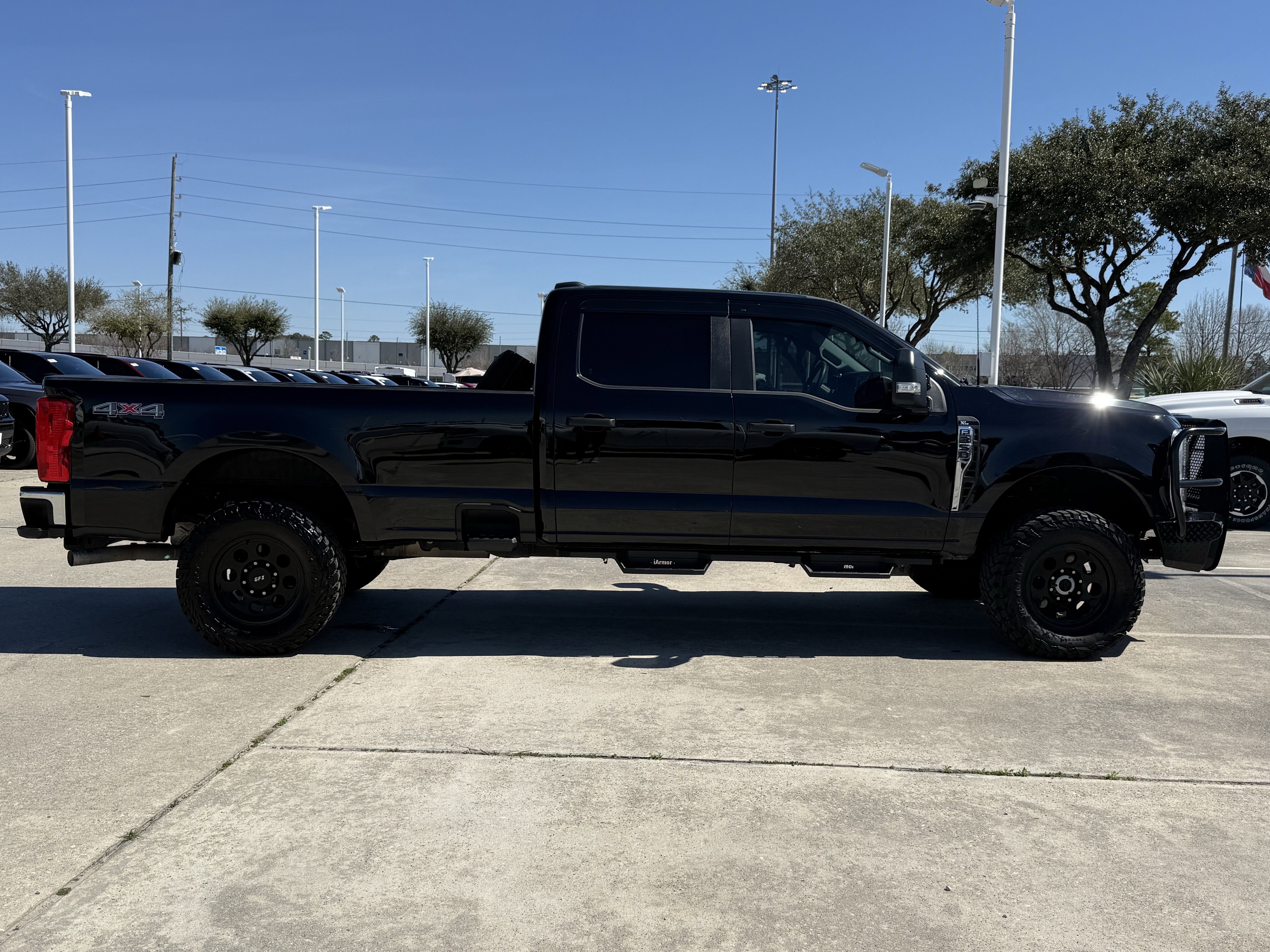 Used 2024 Ford F350 XL w/ XL Chrome Package image 3