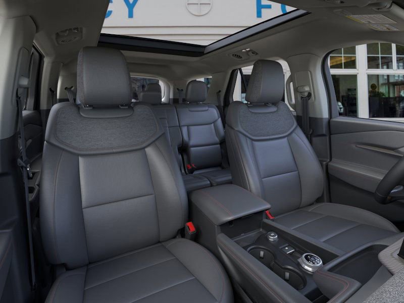 New 2026 Ford Explorer Active w/ Active Comfort Package image 10