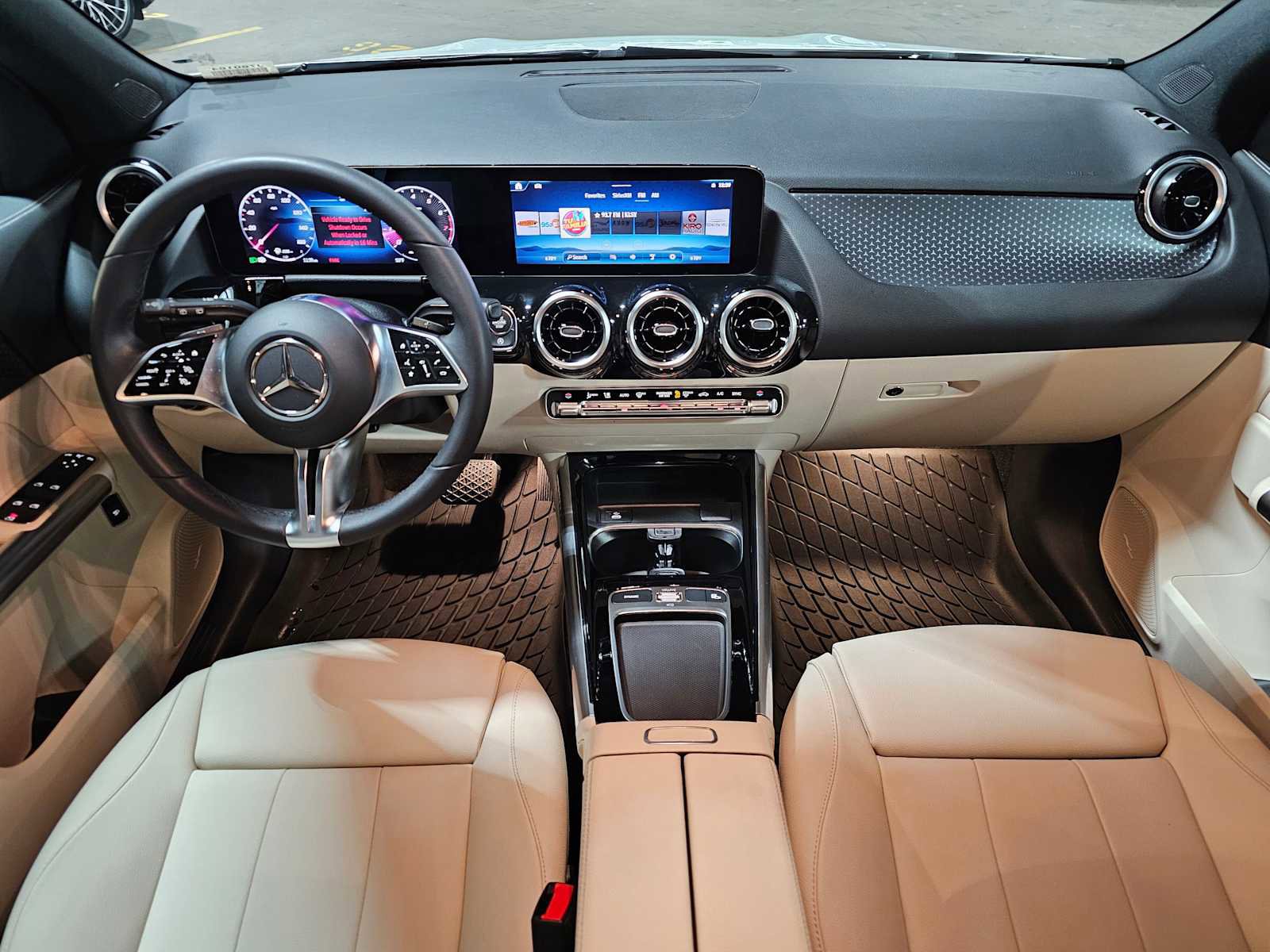 Used 2026 Mercedes-Benz GLA 250 4MATIC image 21