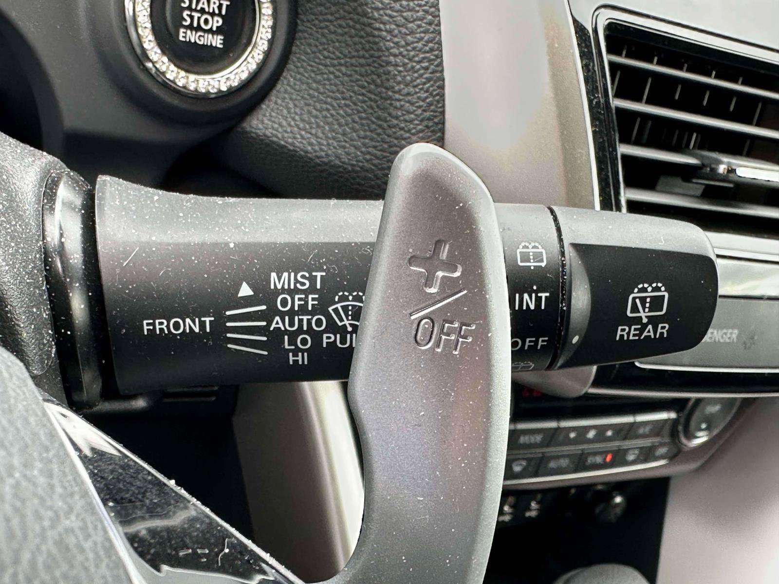Used 2022 Mitsubishi Eclipse Cross SEL AWD/4WD image 17