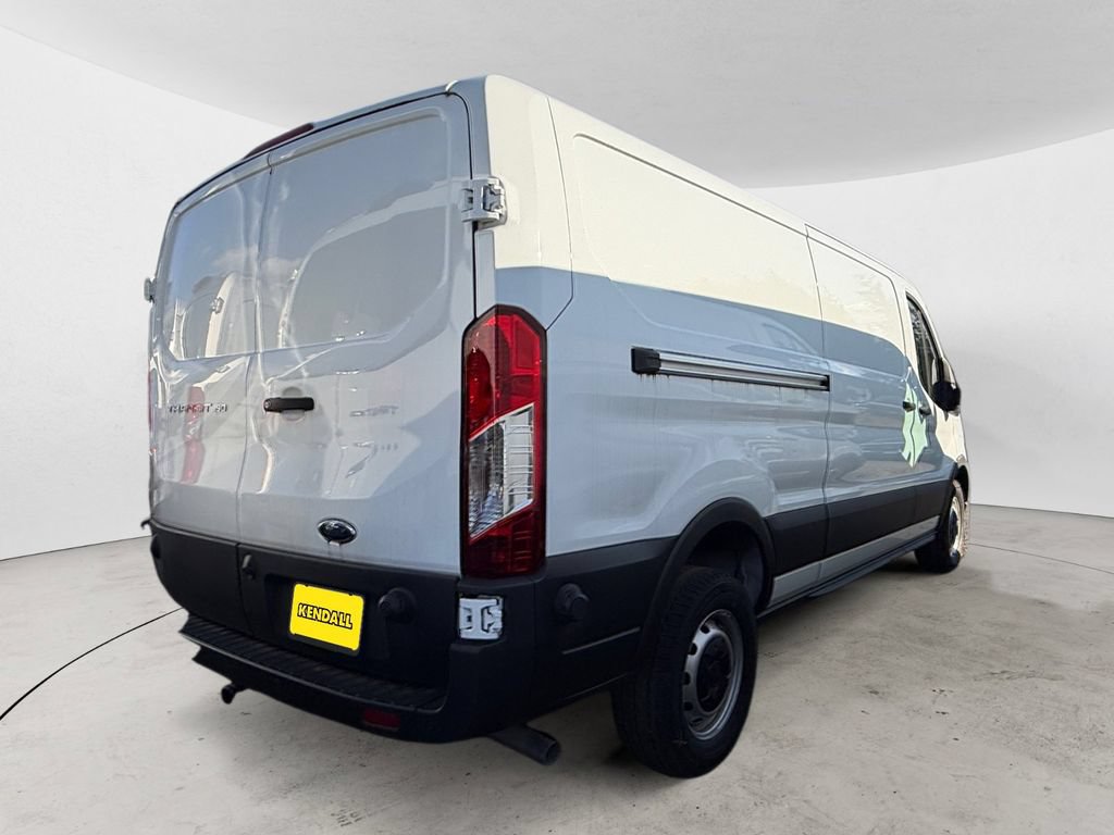 Used 2024 Ford Transit 150 Low Roof RWD image 3