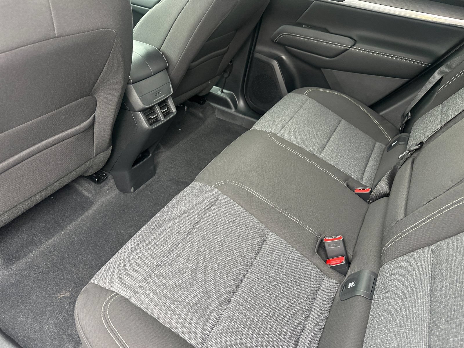New 2026 GMC Terrain Elevation w/ Technology Package II AWD/4WD image 12