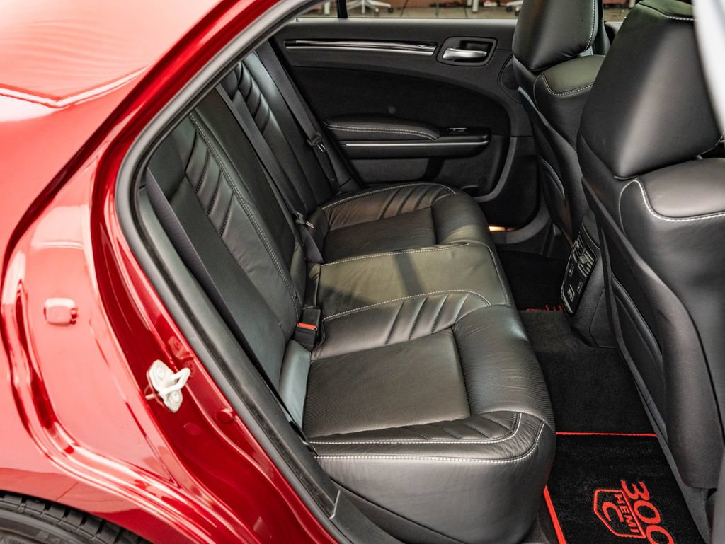 Used 2023 Chrysler 300 C RWD image 44