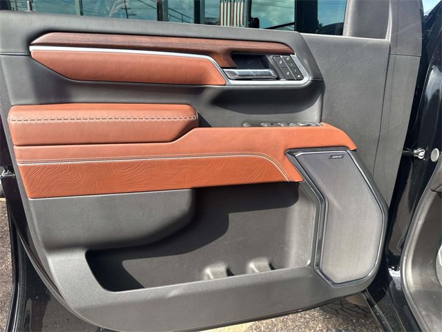 Used 2025 GMC Sierra 2500 Denali Ultimate image 24