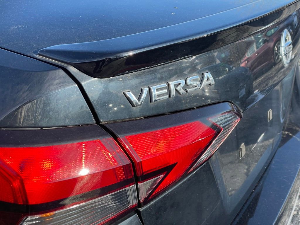 Certified 2020 Nissan Versa SR image 27