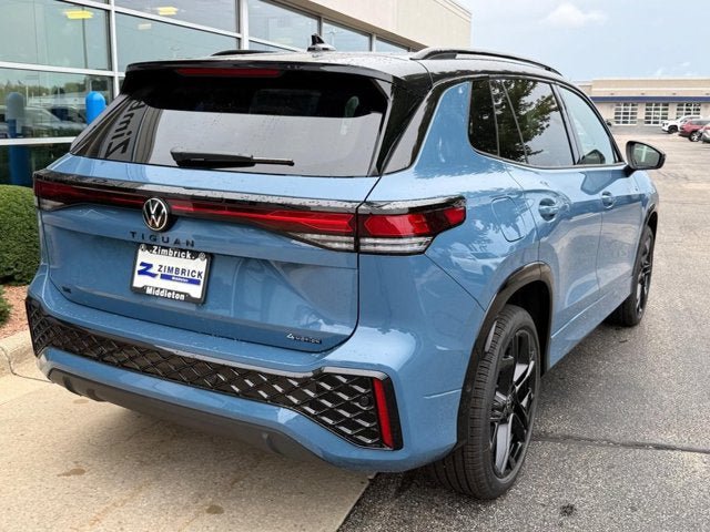 New 2026 Volkswagen Tiguan SE R-Line AWD/4WD image 3