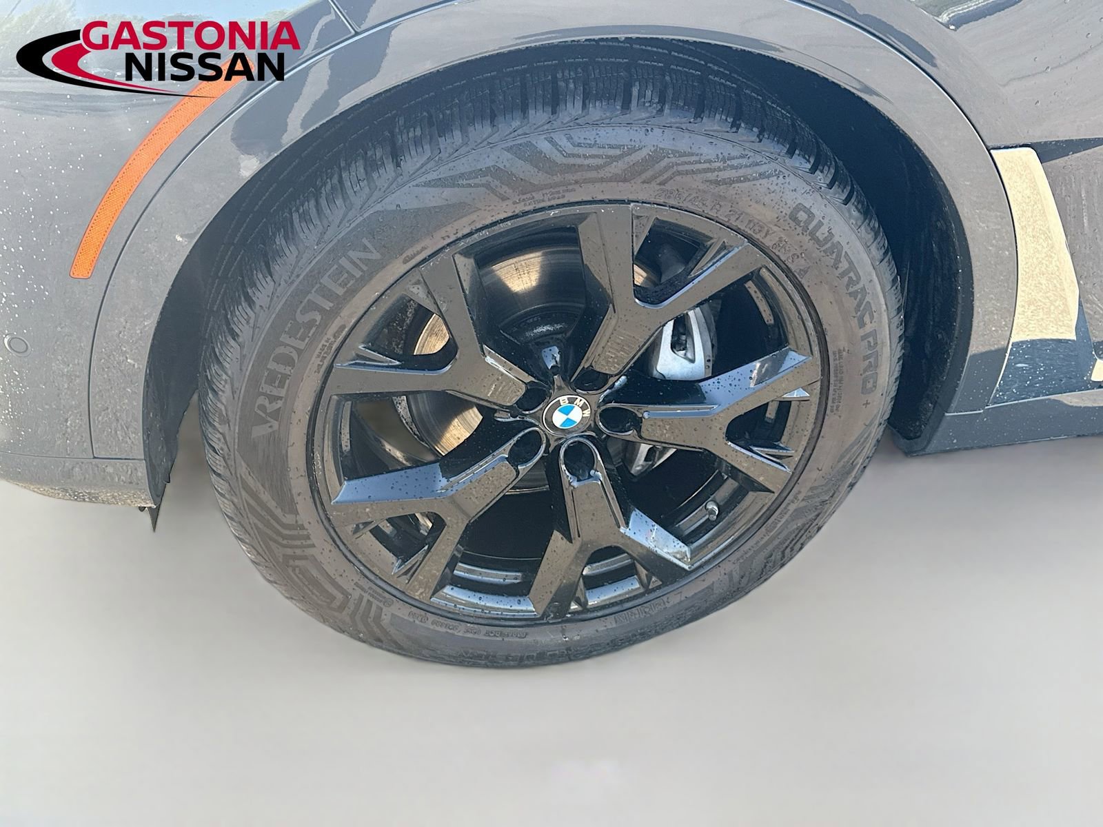 Used 2021 BMW X7 xDrive40i w/ Executive Package image 41