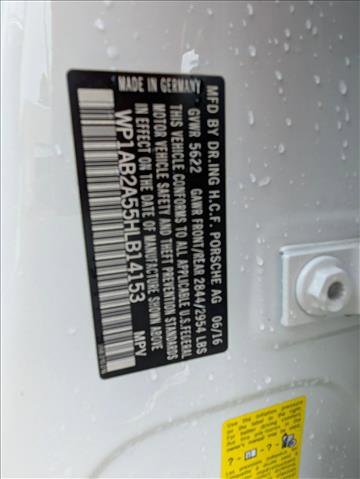 Used 2017 Porsche Macan S image 24