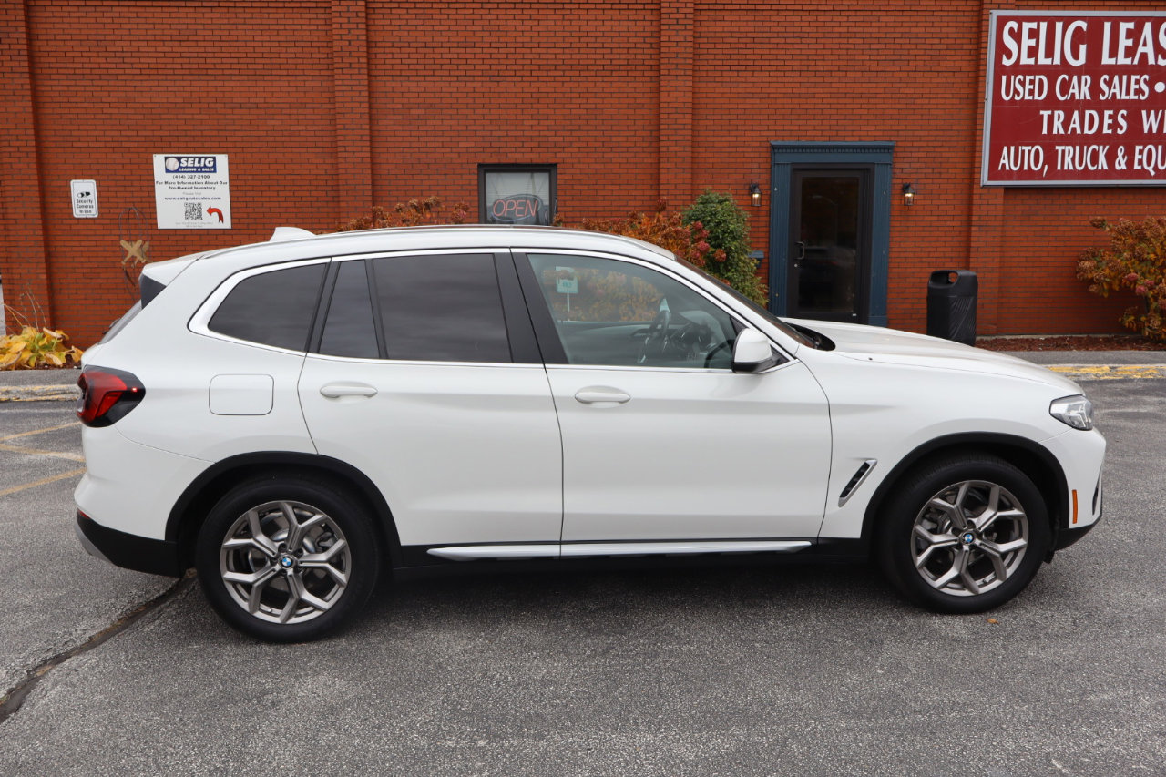 Used 2022 BMW X3 xDrive30i w/ Premium Package 2 image 8