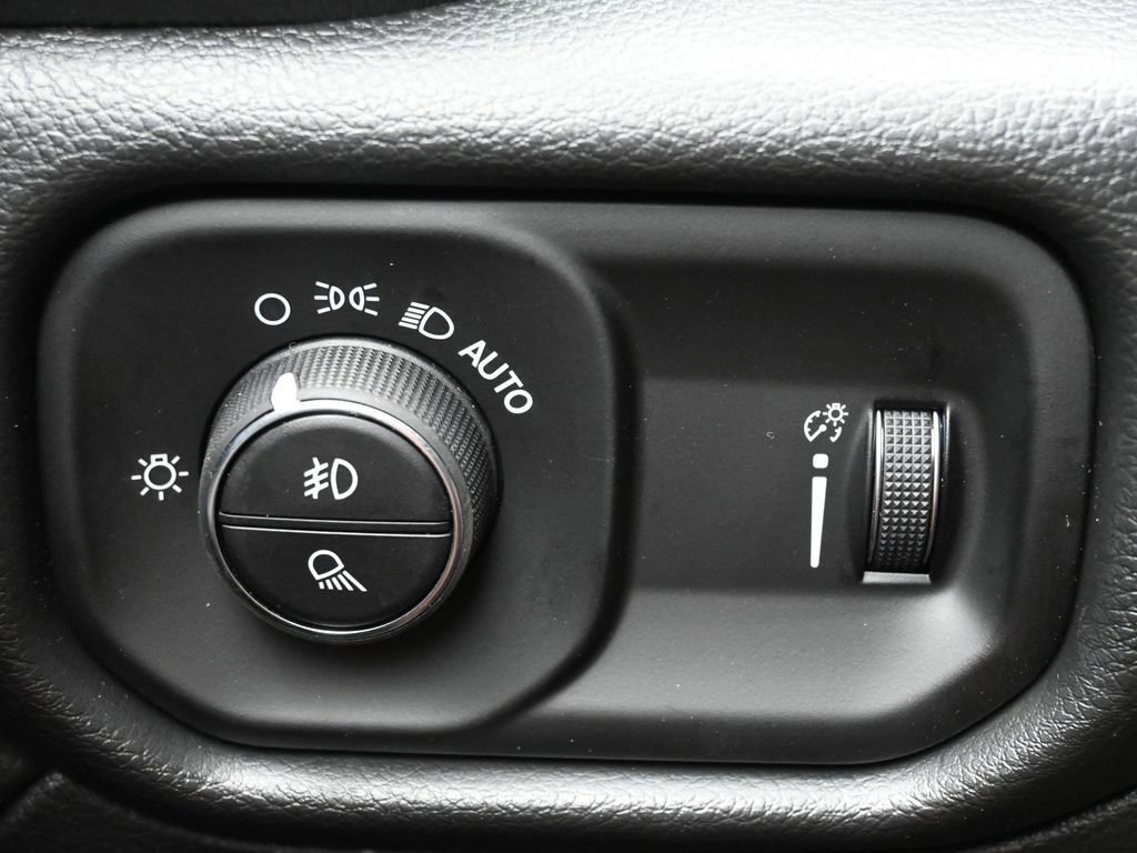 New 2026 RAM 3500 Tradesman image 19