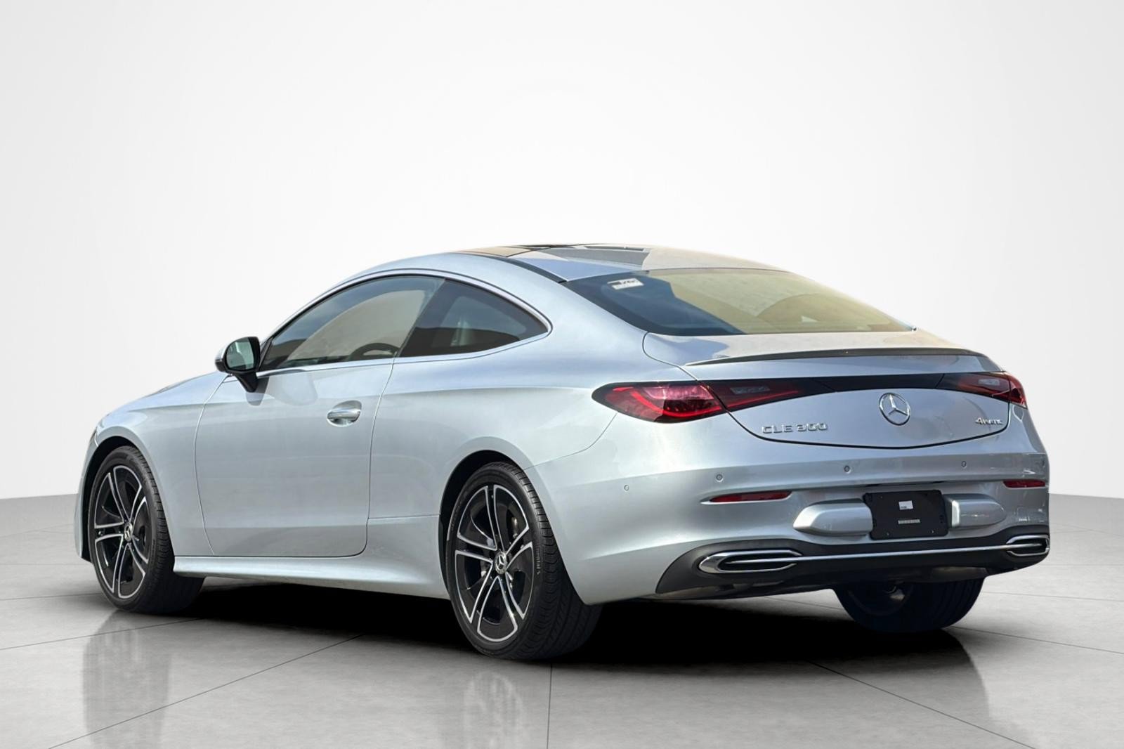 Used 2024 Mercedes-Benz CLE 300 4MATIC Coupe image 3