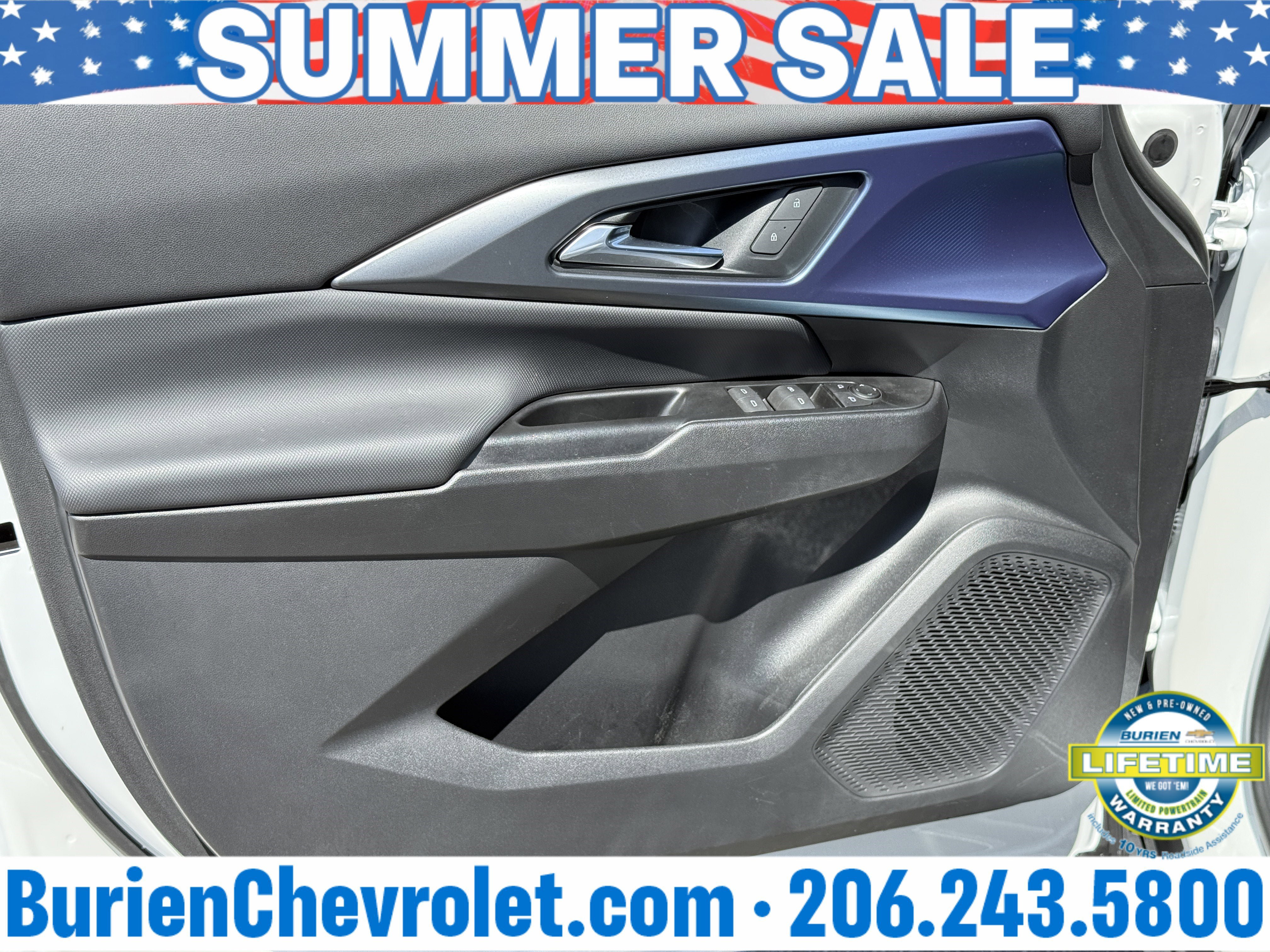 Used 2024 Chevrolet Equinox EV LT w/ Active Safety Package 3 AWD/4WD image 9