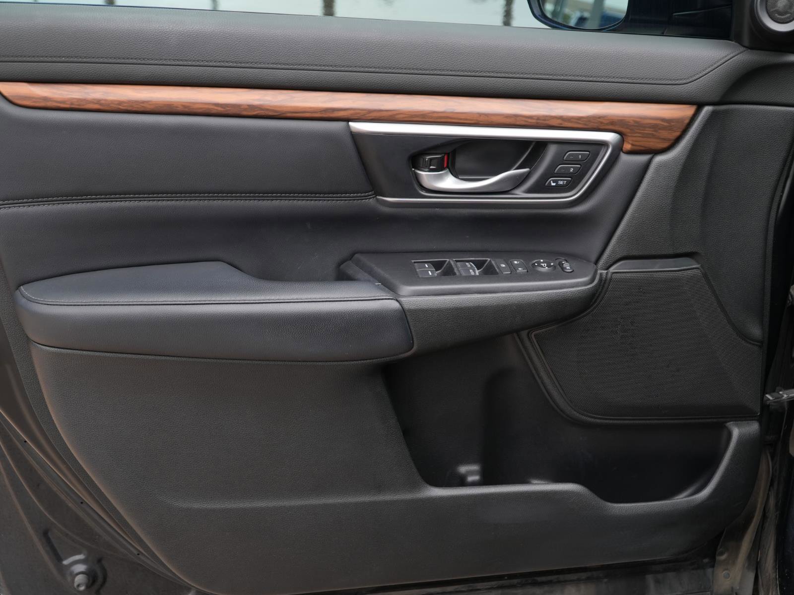 Used 2021 Honda CR-V EX-L image 11