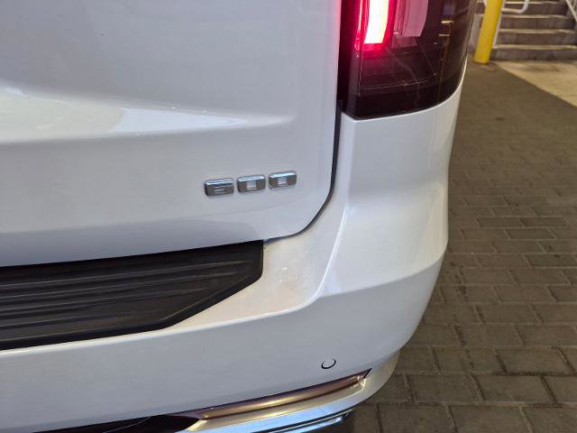 Certified 2024 Cadillac Escalade Premium Luxury AWD/4WD image 10