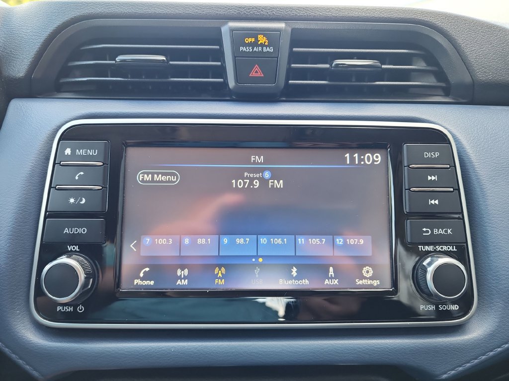 Used 2024 Nissan Versa SV FWD image 25