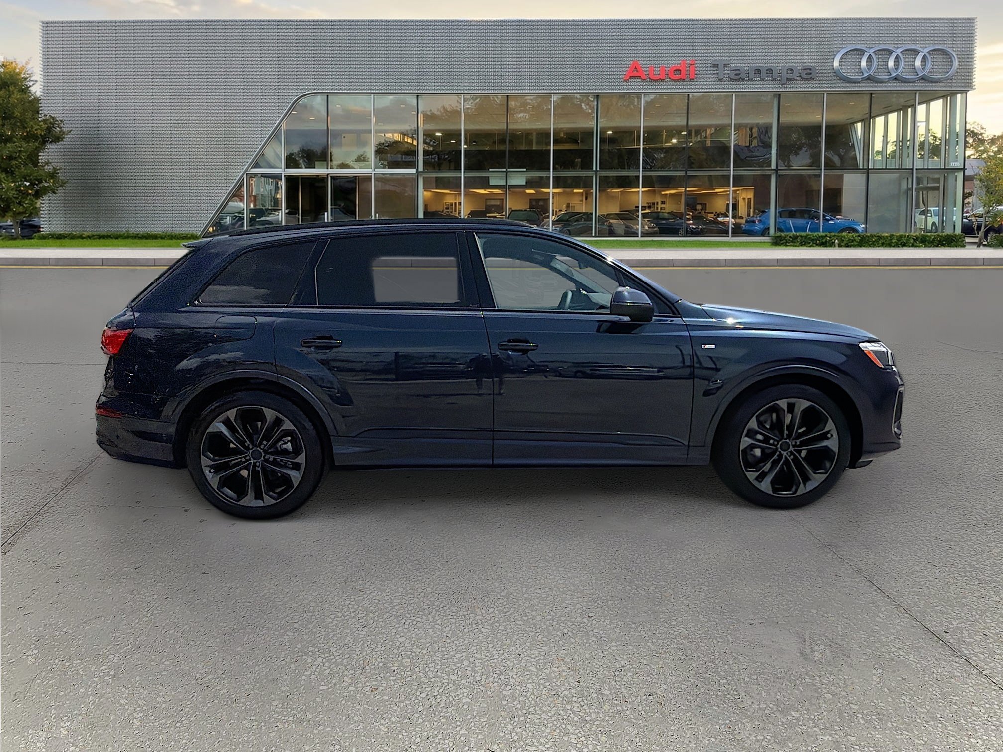 New 2026 Audi Q7 Premium Plus AWD/4WD image 2