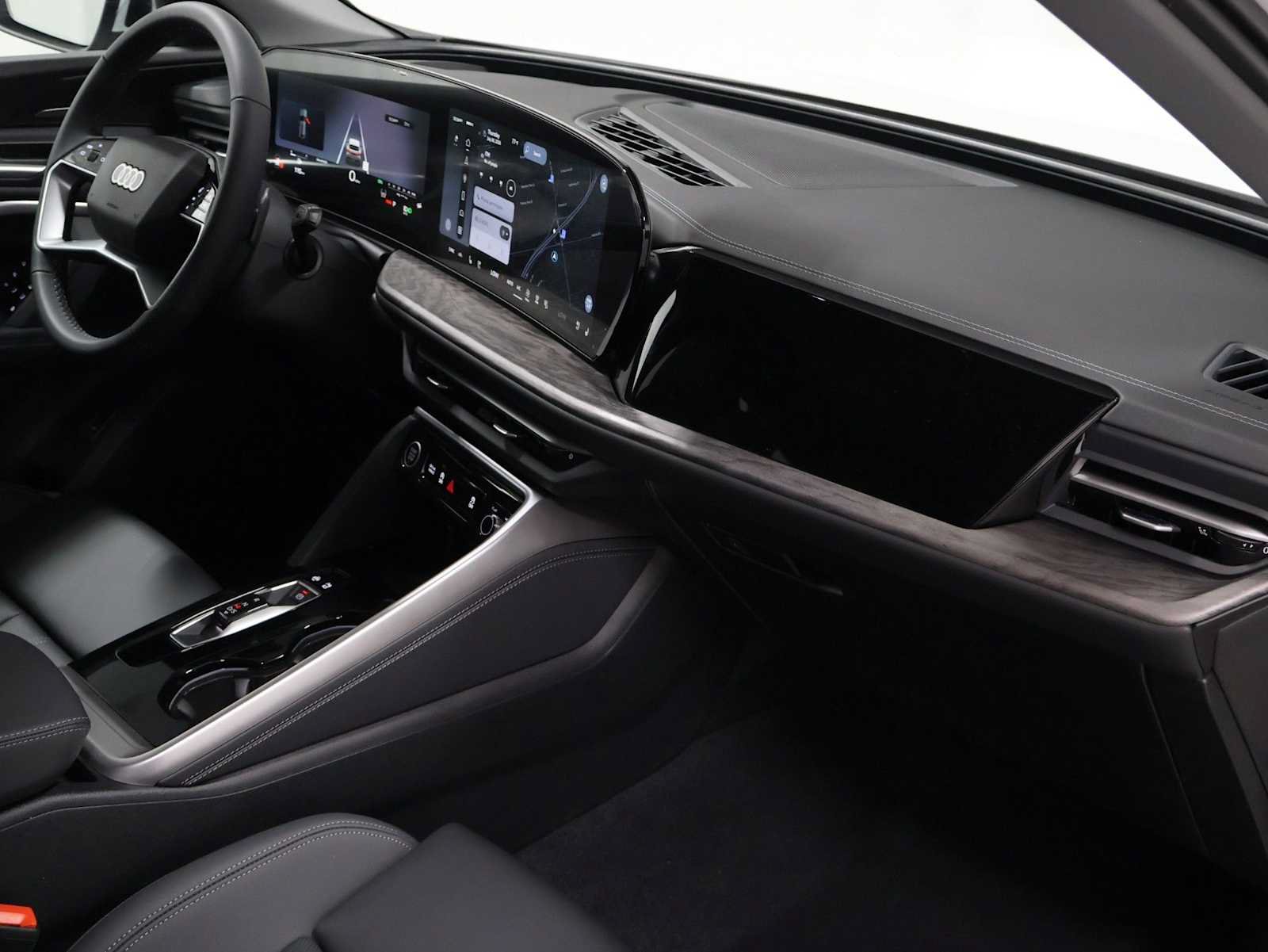 New 2026 Audi Q5 Premium Plus AWD/4WD image 6